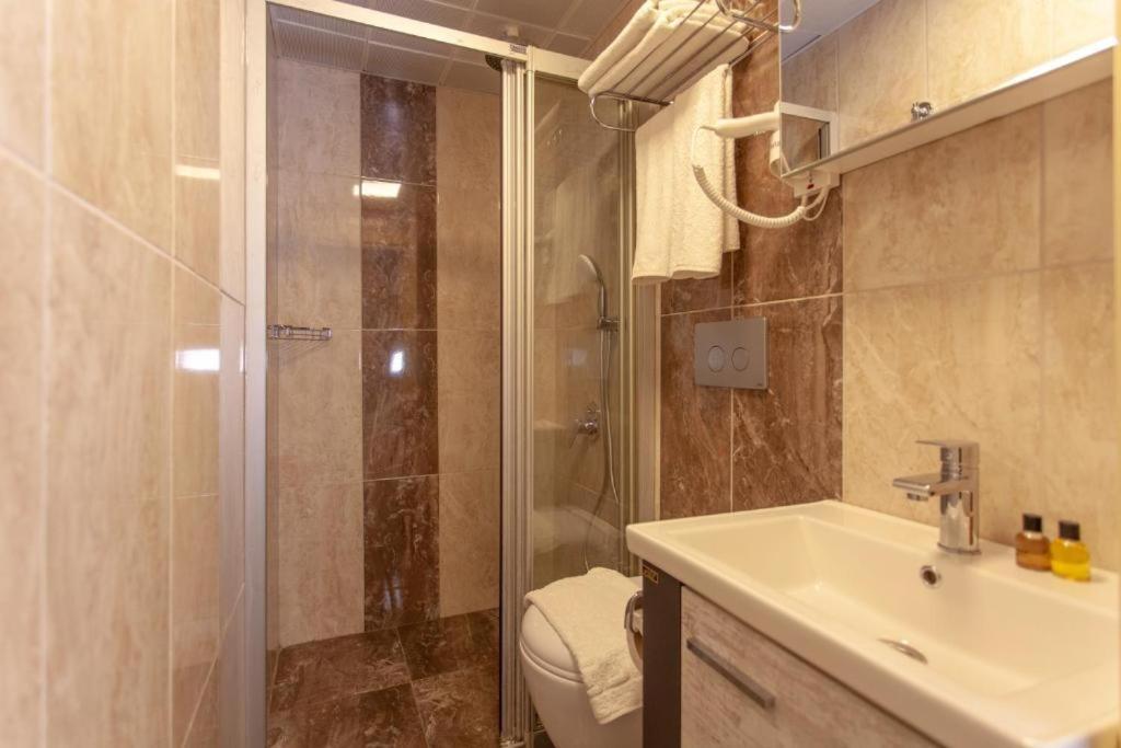 Ozmen Hotel Old Town Kaleici Adult Only アンタルヤ エクステリア 写真